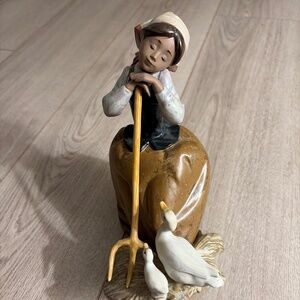 Lladro Harvest Helpers Gres Girl Porcelain Signed- Exc. Cond. Pre-owned